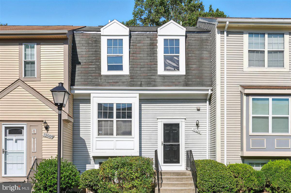 12005 CRIMSON LANE 221