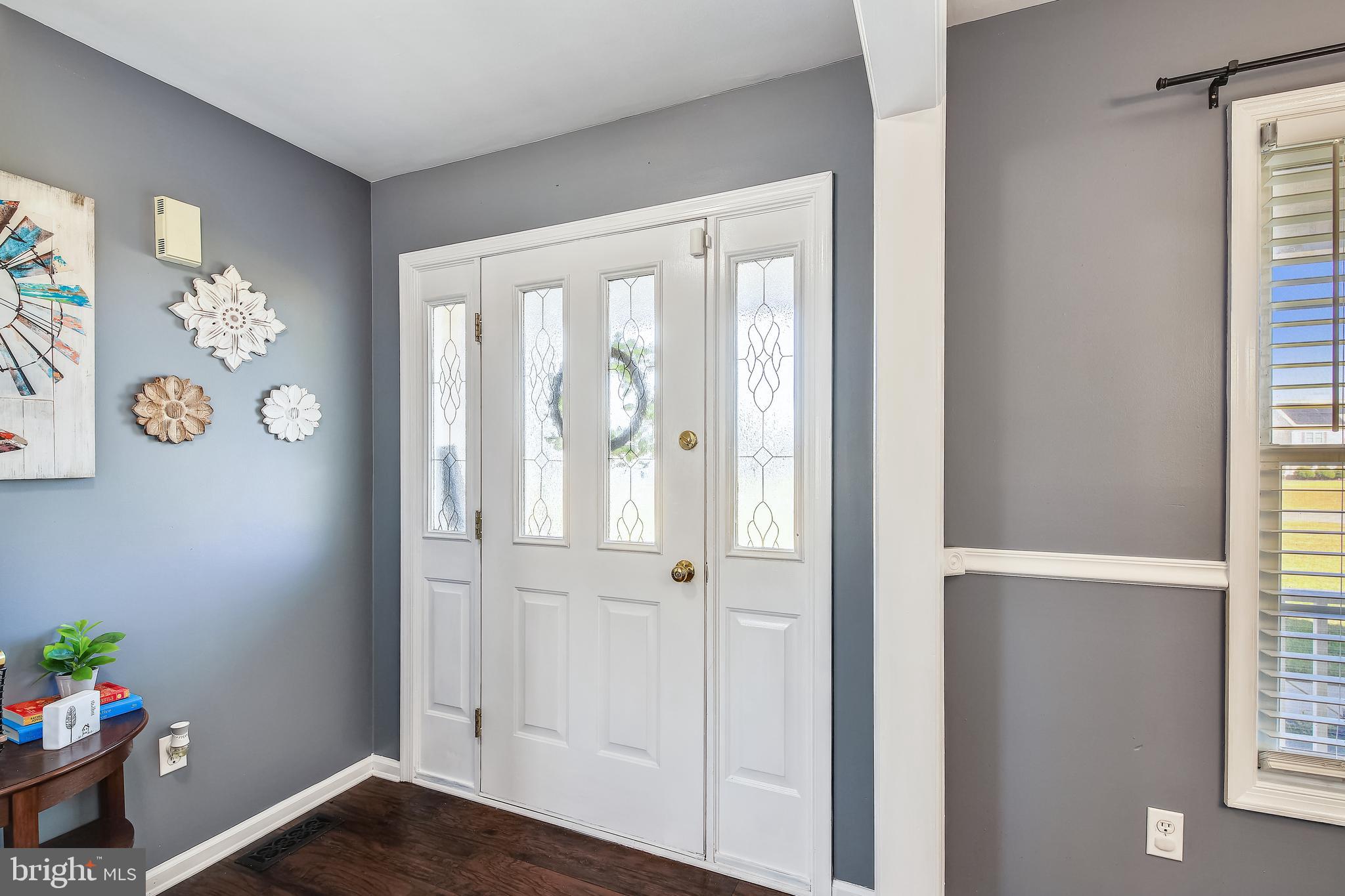 MOCKING BIRD - Residential