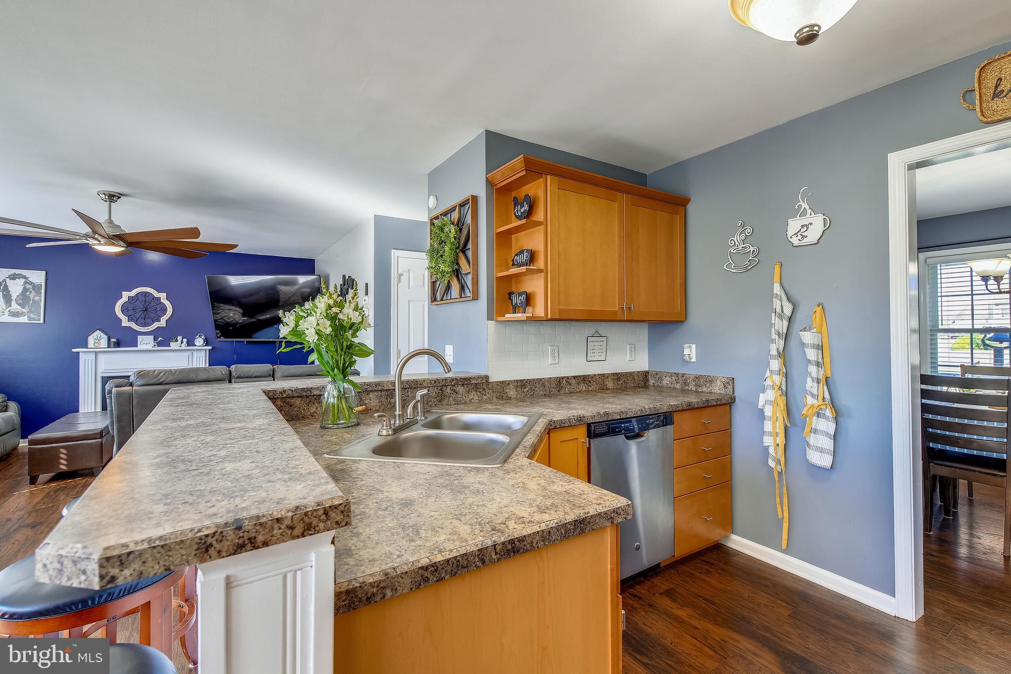 MOCKING BIRD - Residential