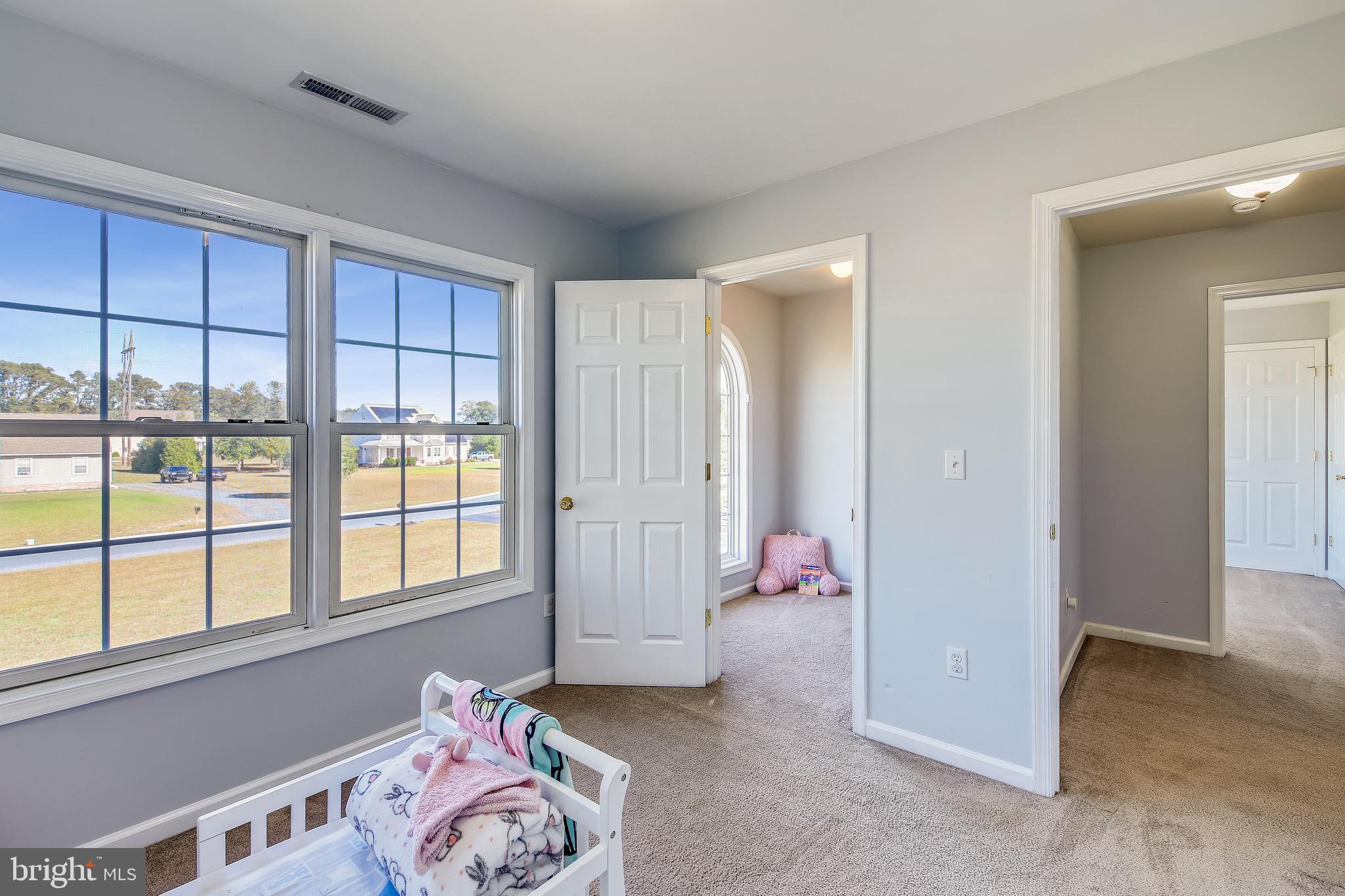 MOCKING BIRD - Residential