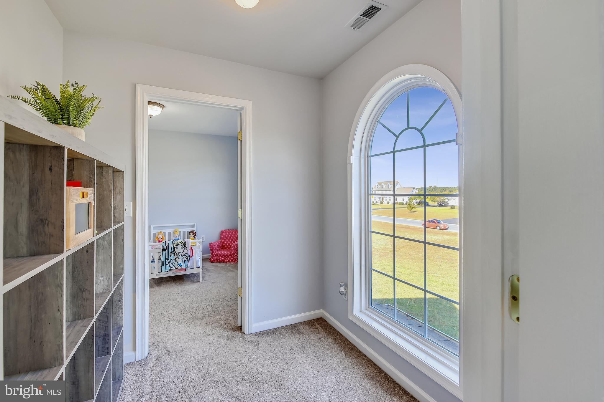 MOCKING BIRD - Residential