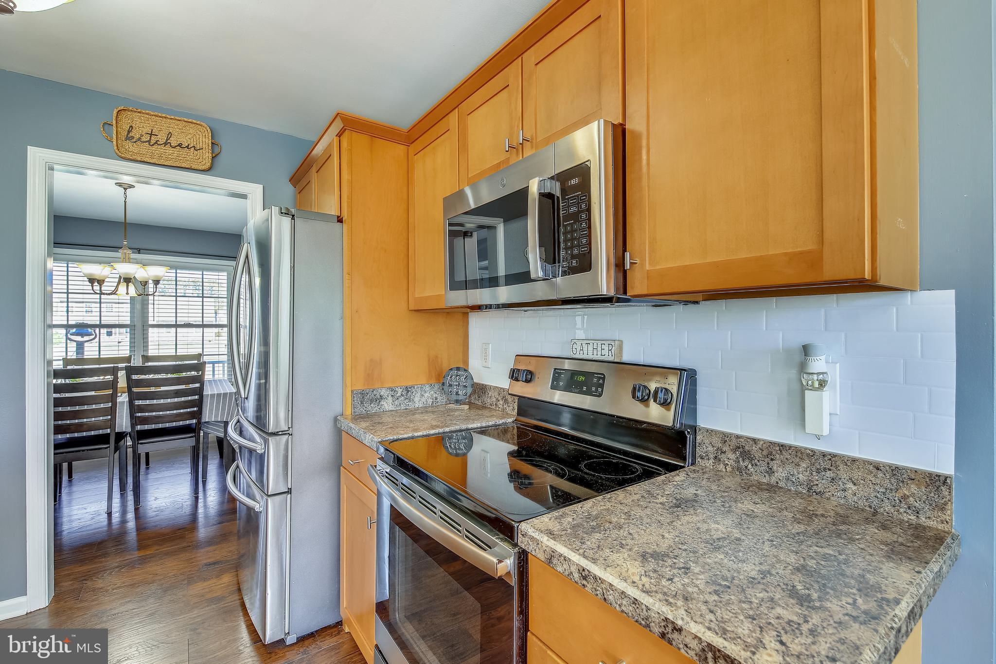 MOCKING BIRD - Residential