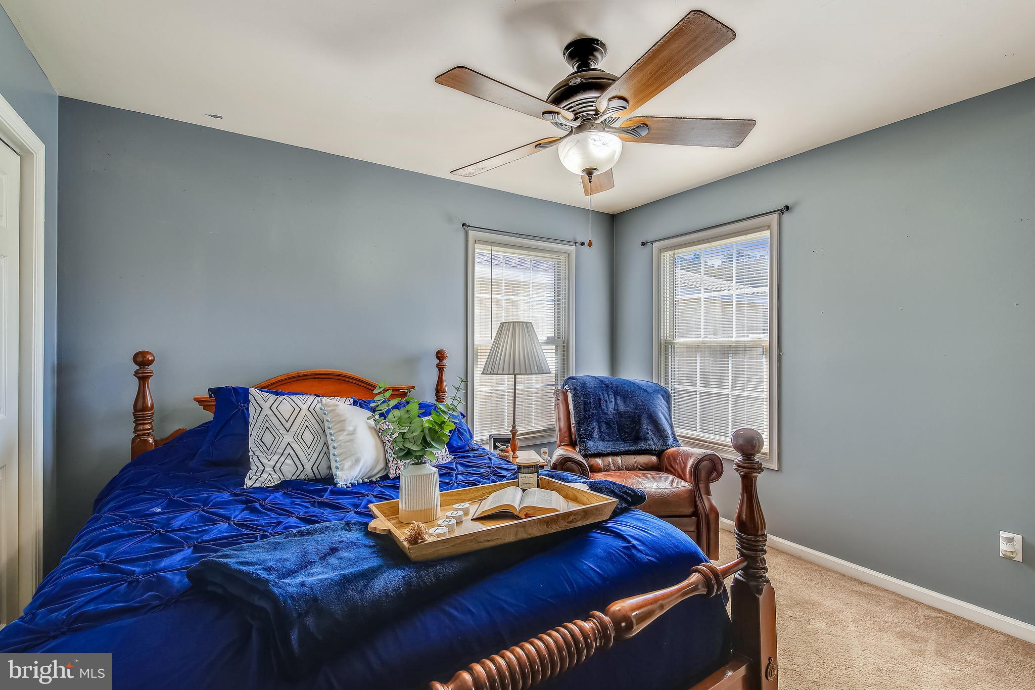 MOCKING BIRD - Residential