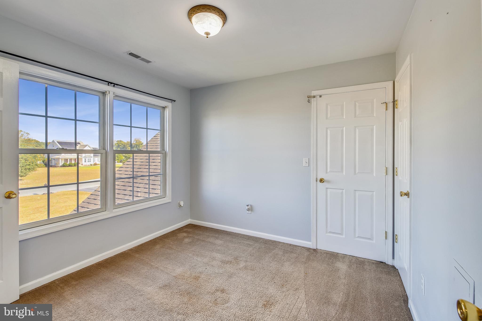 MOCKING BIRD - Residential