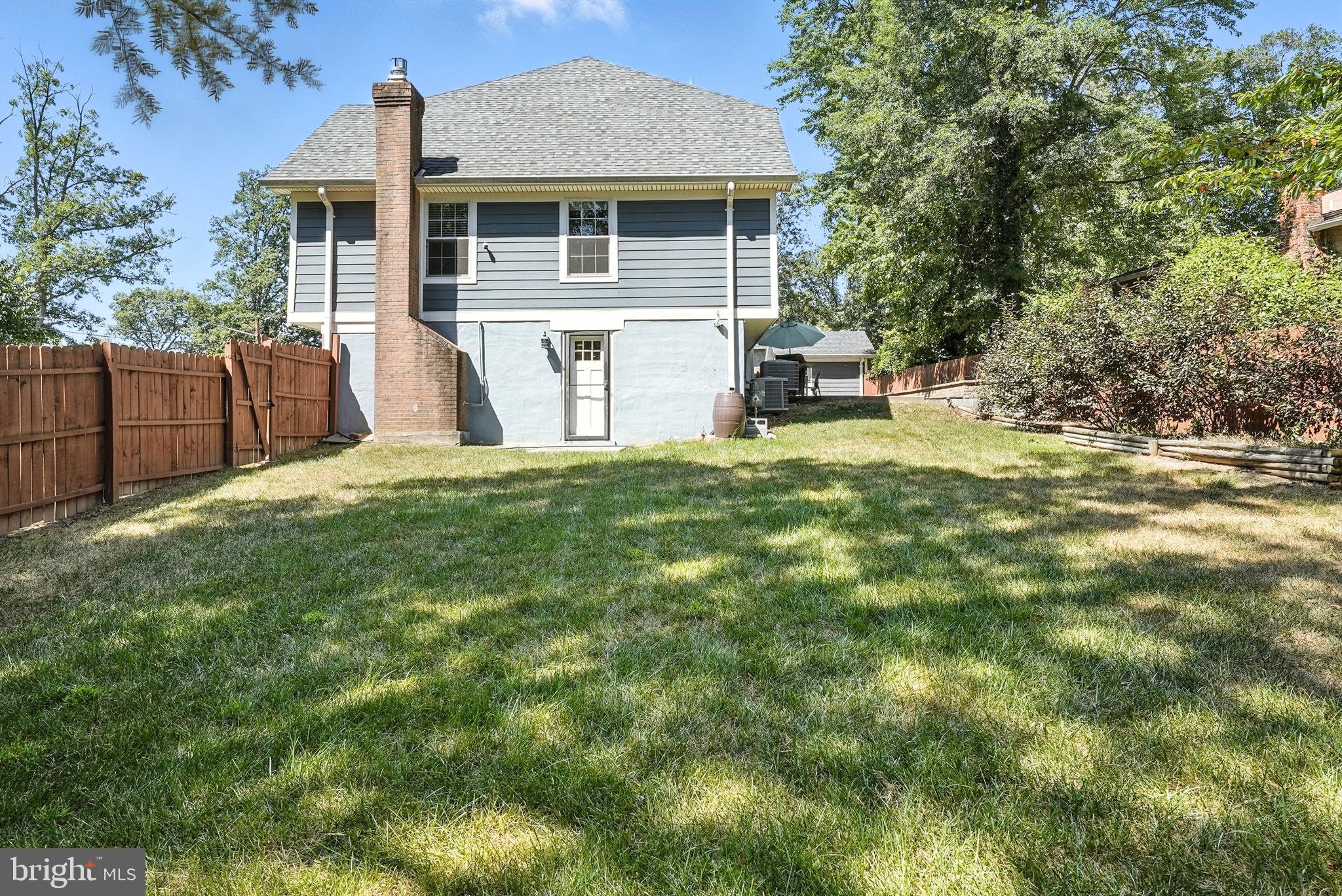 WAKEFIELD FOREST - Residential