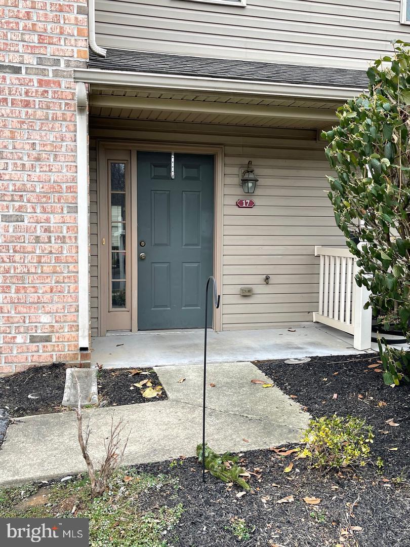 17 SPRING VIEW STREET