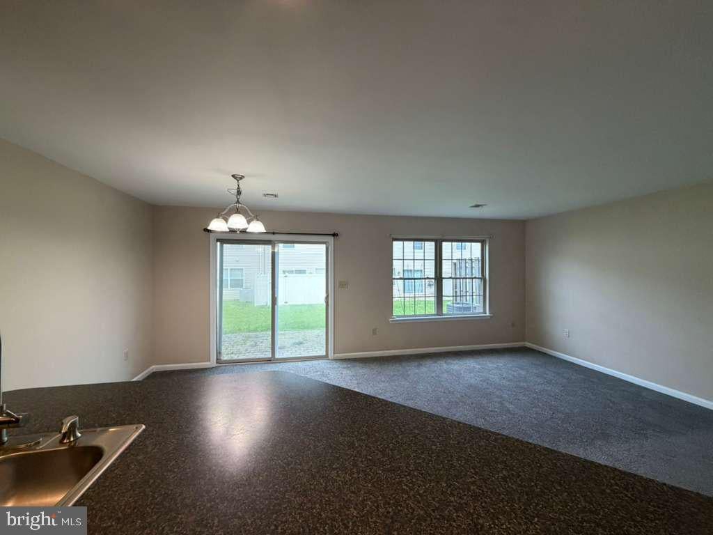 17 SPRING VIEW STREET