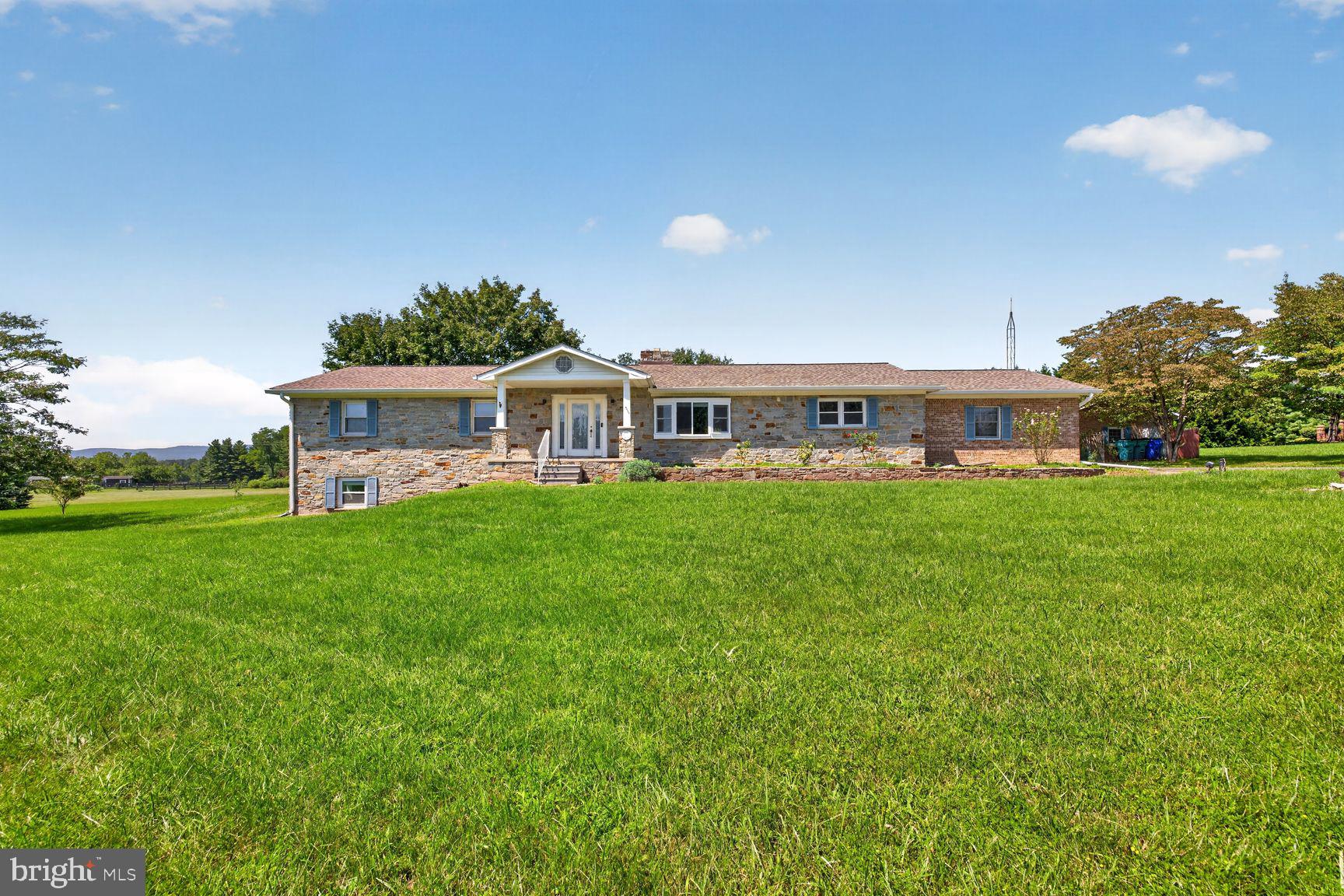 8001 MILLS MANOR COURT