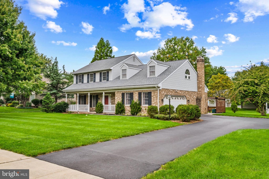 Photo of 356 Locust Lane, MOUNT JOY, PA 17552 (MLS # PALA2095210)