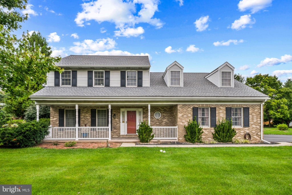 Photo of 356 Locust Lane, MOUNT JOY, PA 17552 (MLS # PALA2095210)