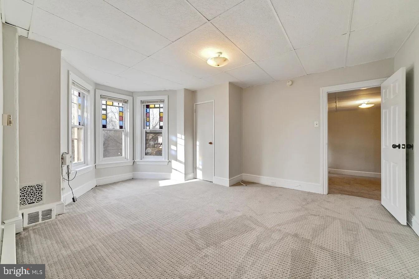 301 E VINE STREET