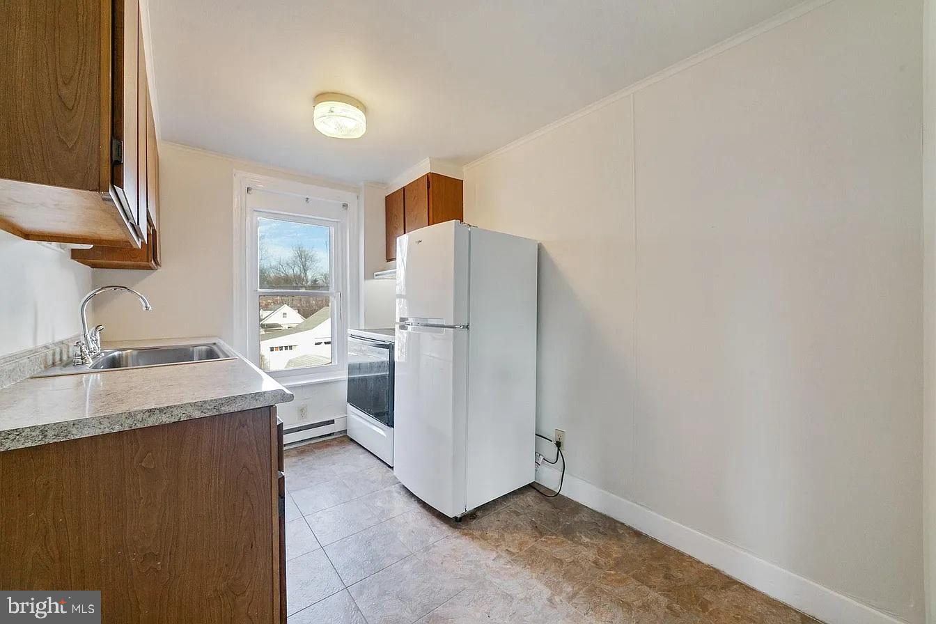 301 E VINE STREET