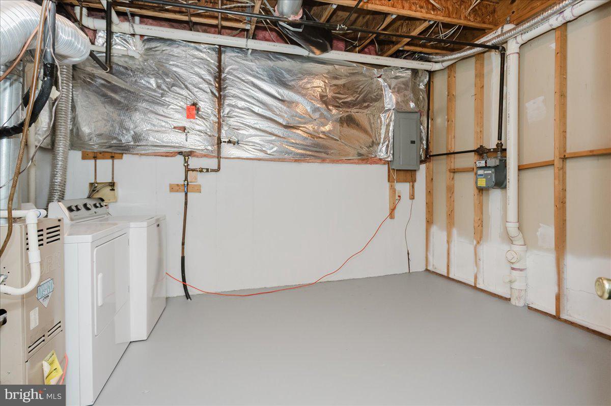 RUSSETT - Residential