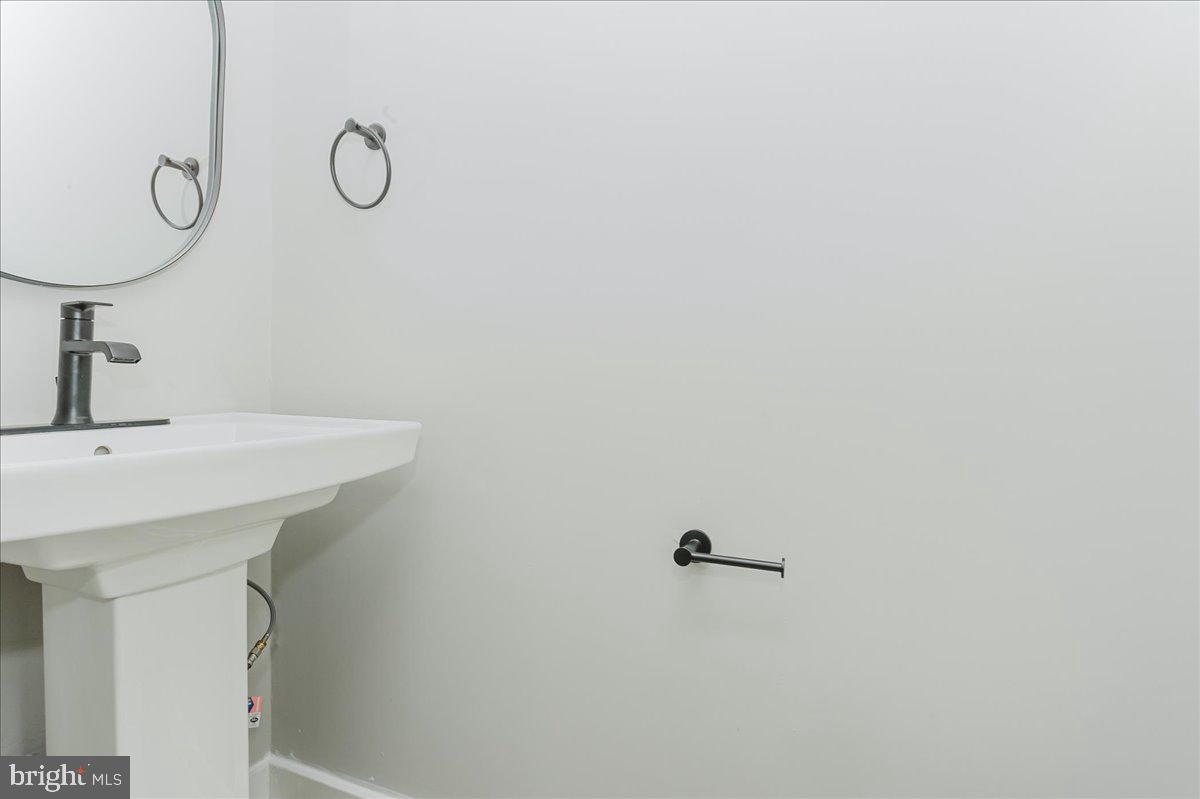 RUSSETT - Residential