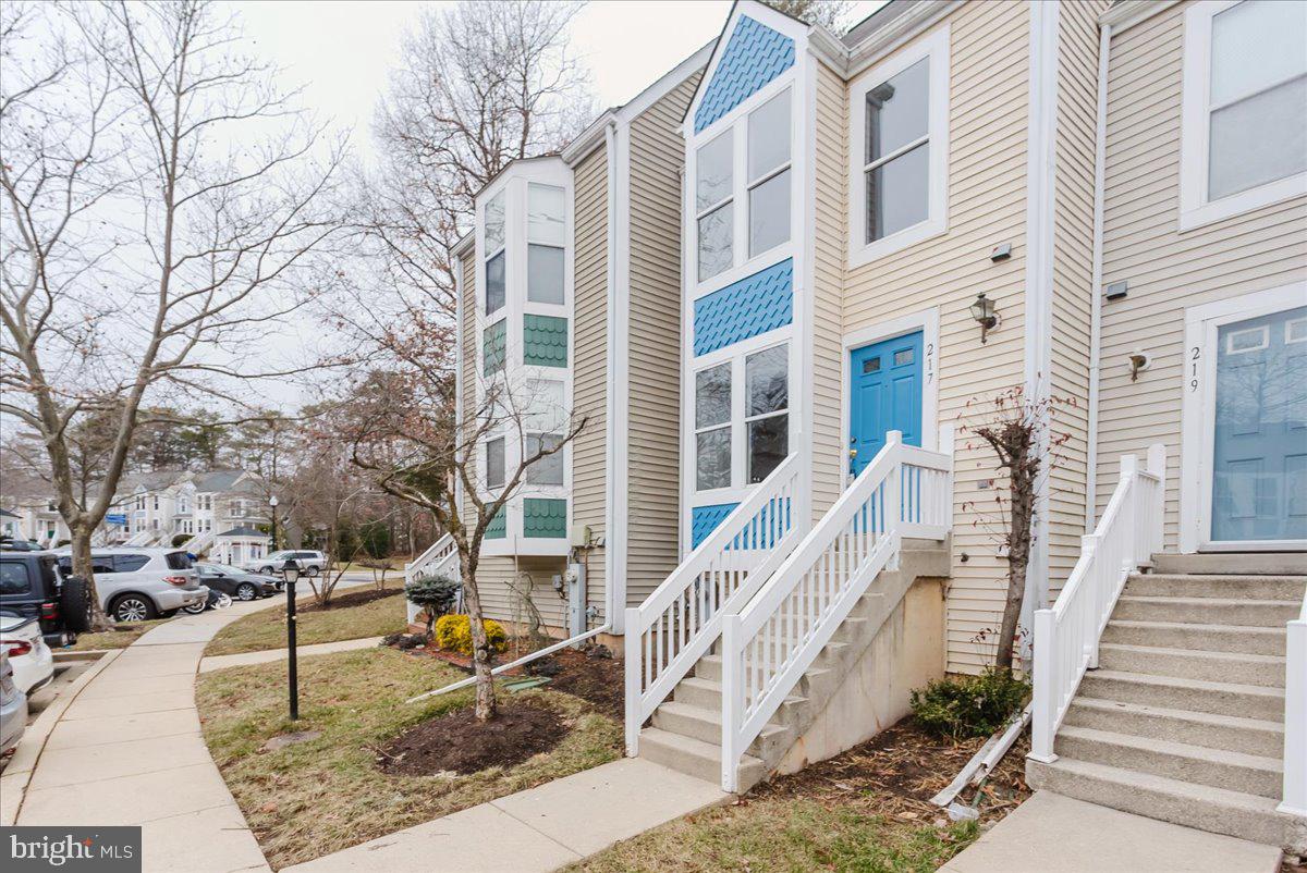 RUSSETT - Residential