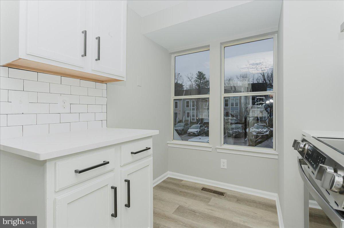 RUSSETT - Residential