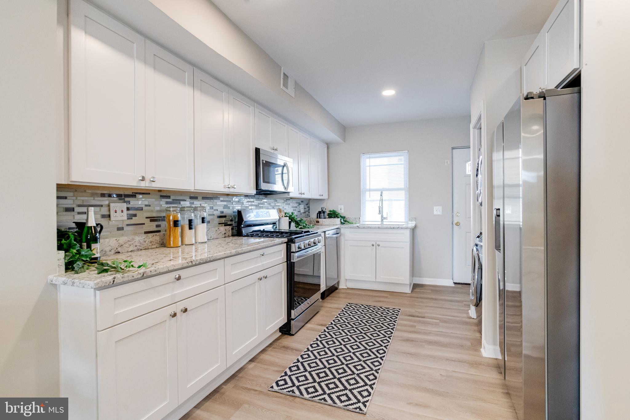 MIDDLE EAST - Residential