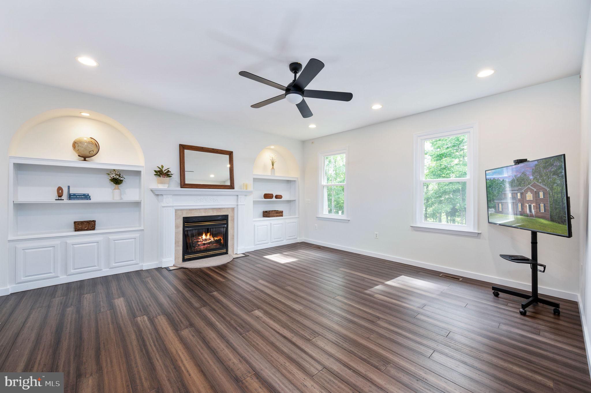 SUMMERFIELD - Residential