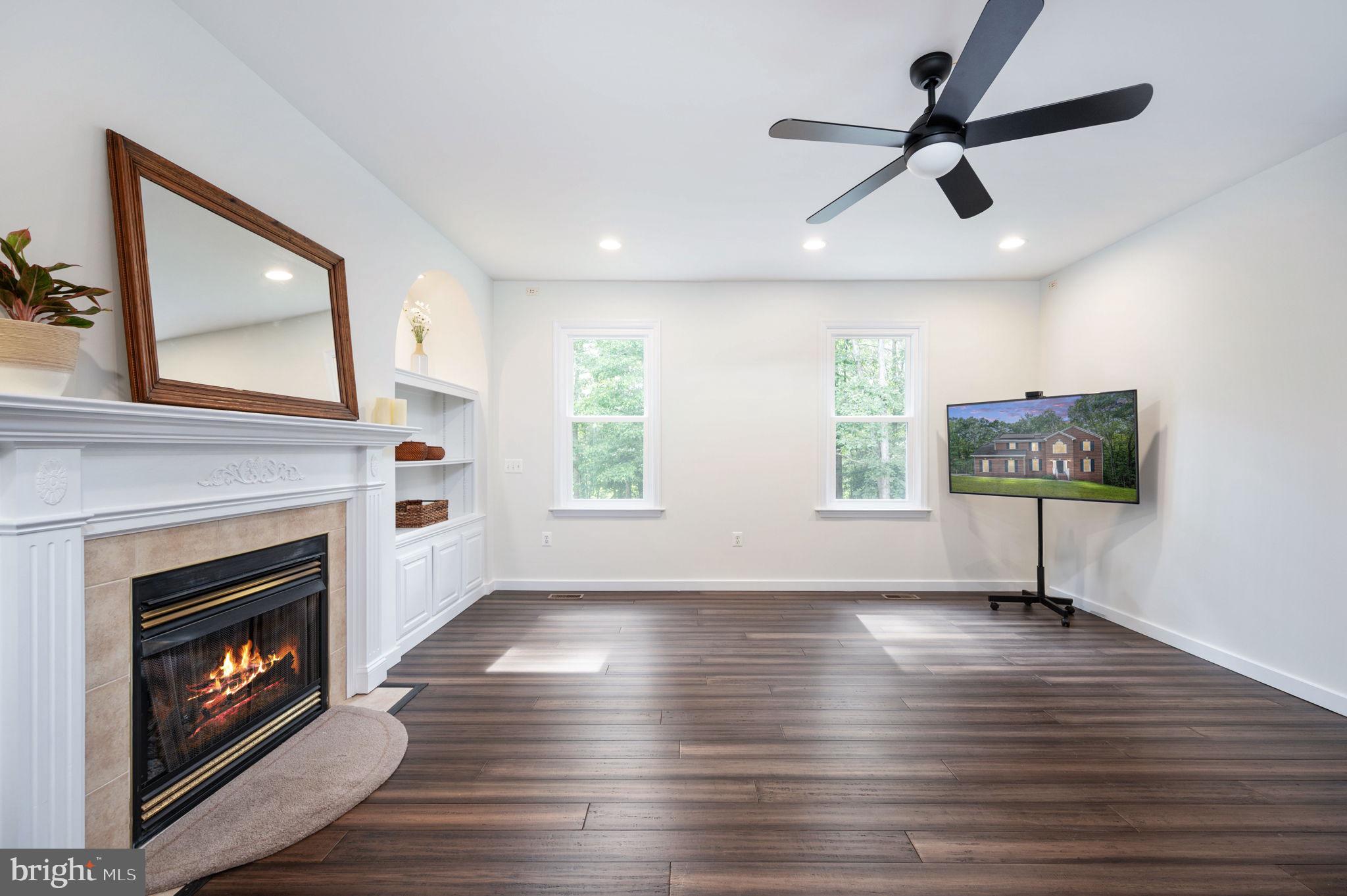 SUMMERFIELD - Residential