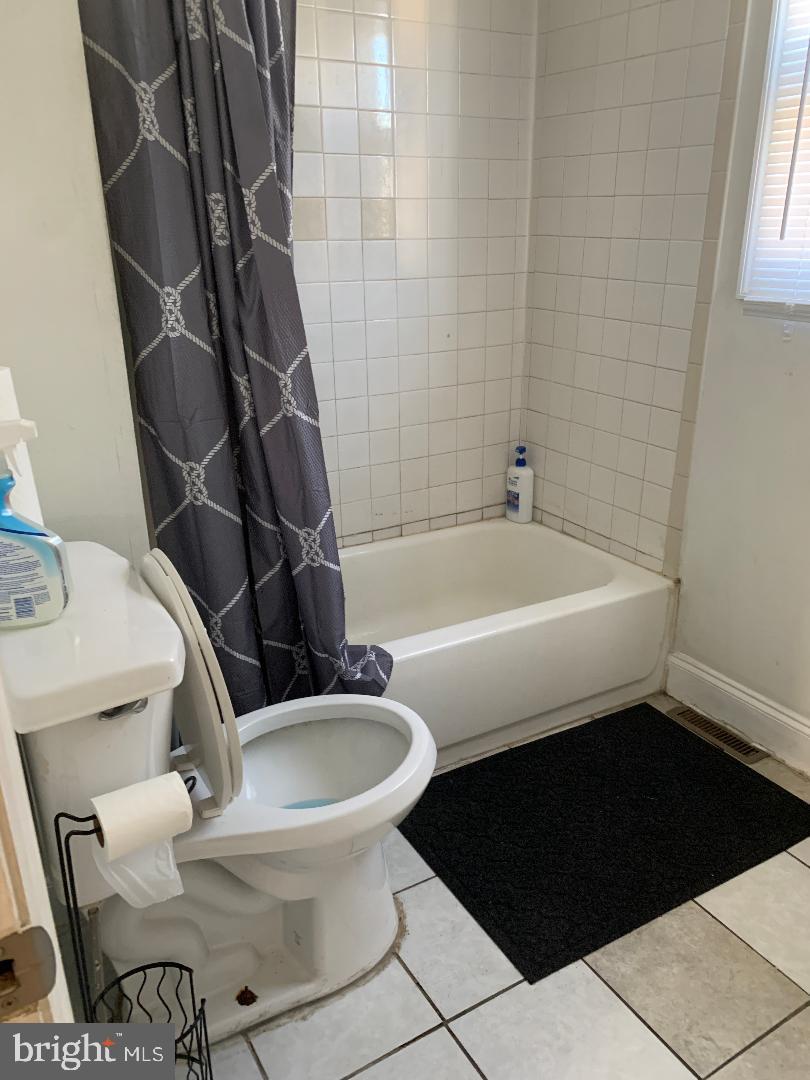 WHITMAN - Residential