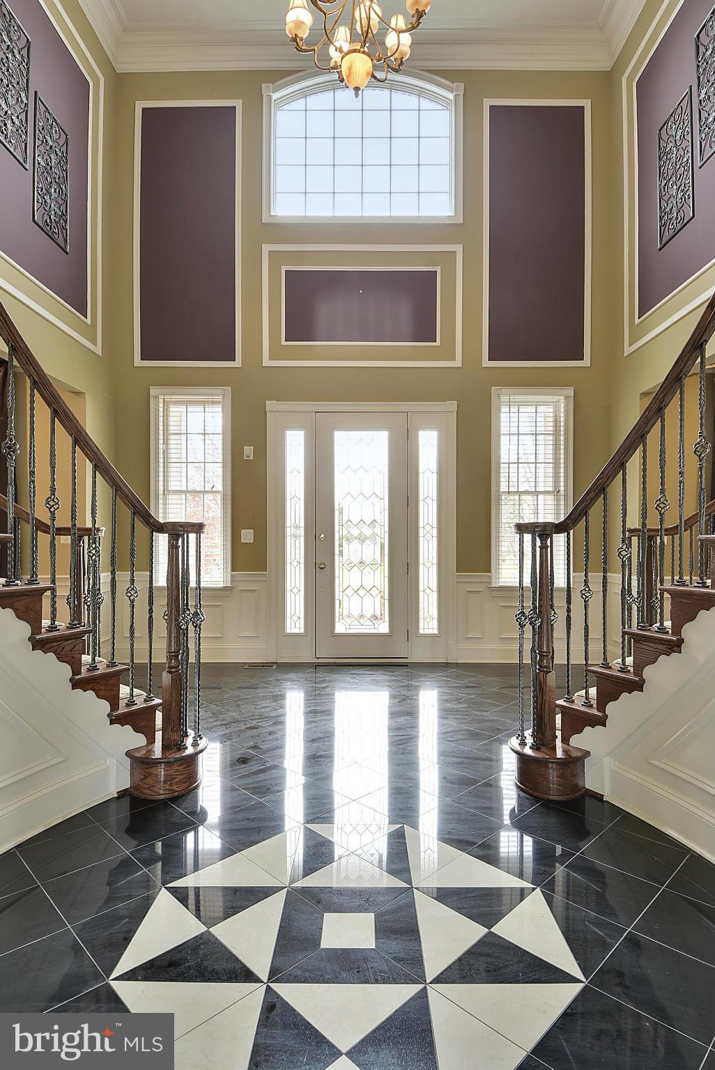 LOUDOUN VALLEY ESTATES - Residential Lease