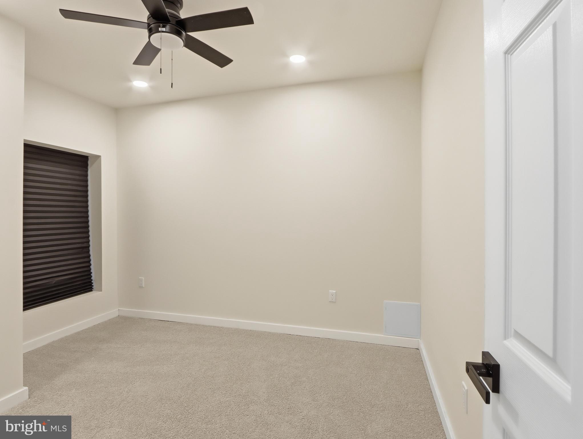 PEN LUCY - Residential