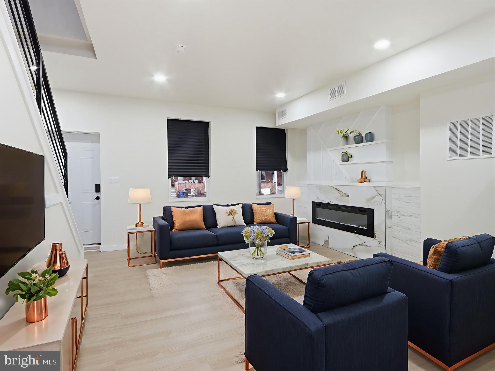 PEN LUCY - Residential