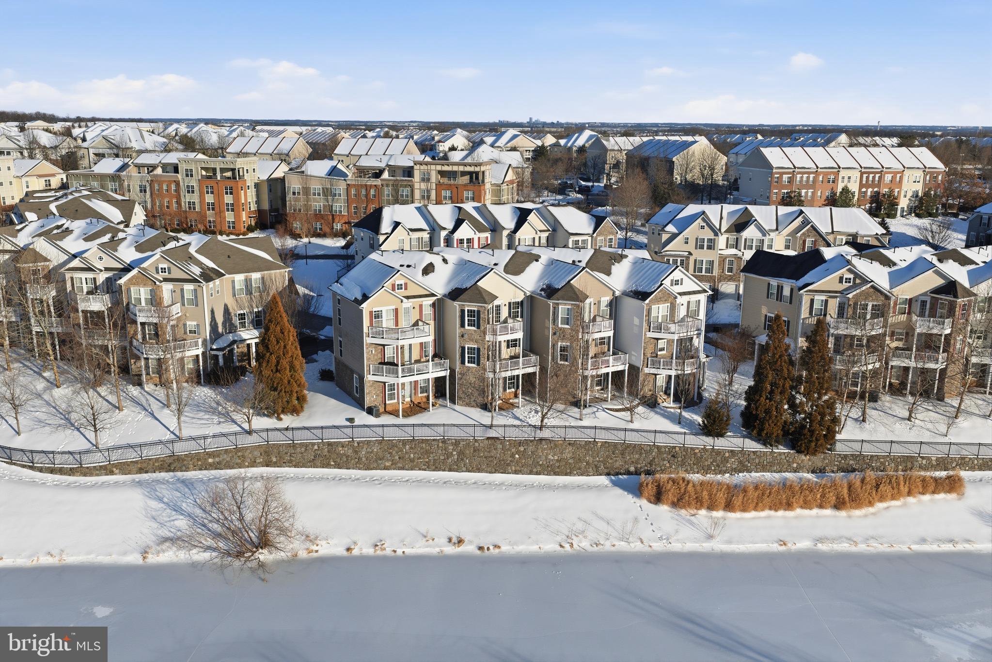 BRAMBLETON OVERLOOK - Residential