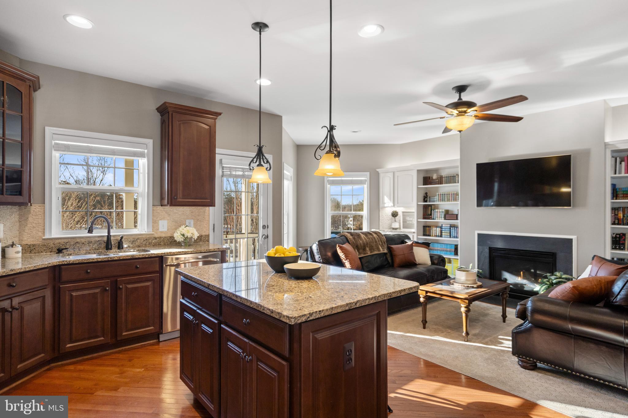 BRAMBLETON OVERLOOK - Residential