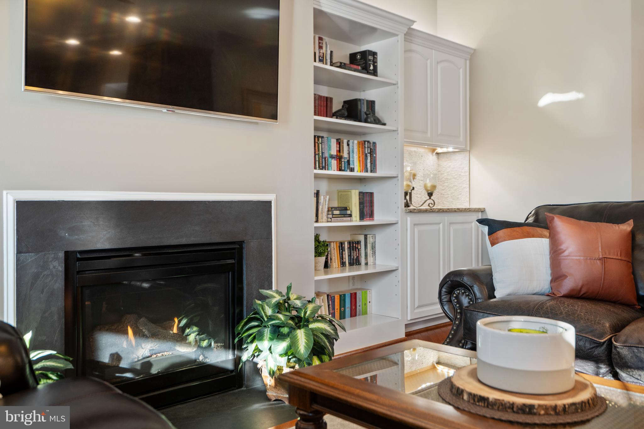 BRAMBLETON OVERLOOK - Residential