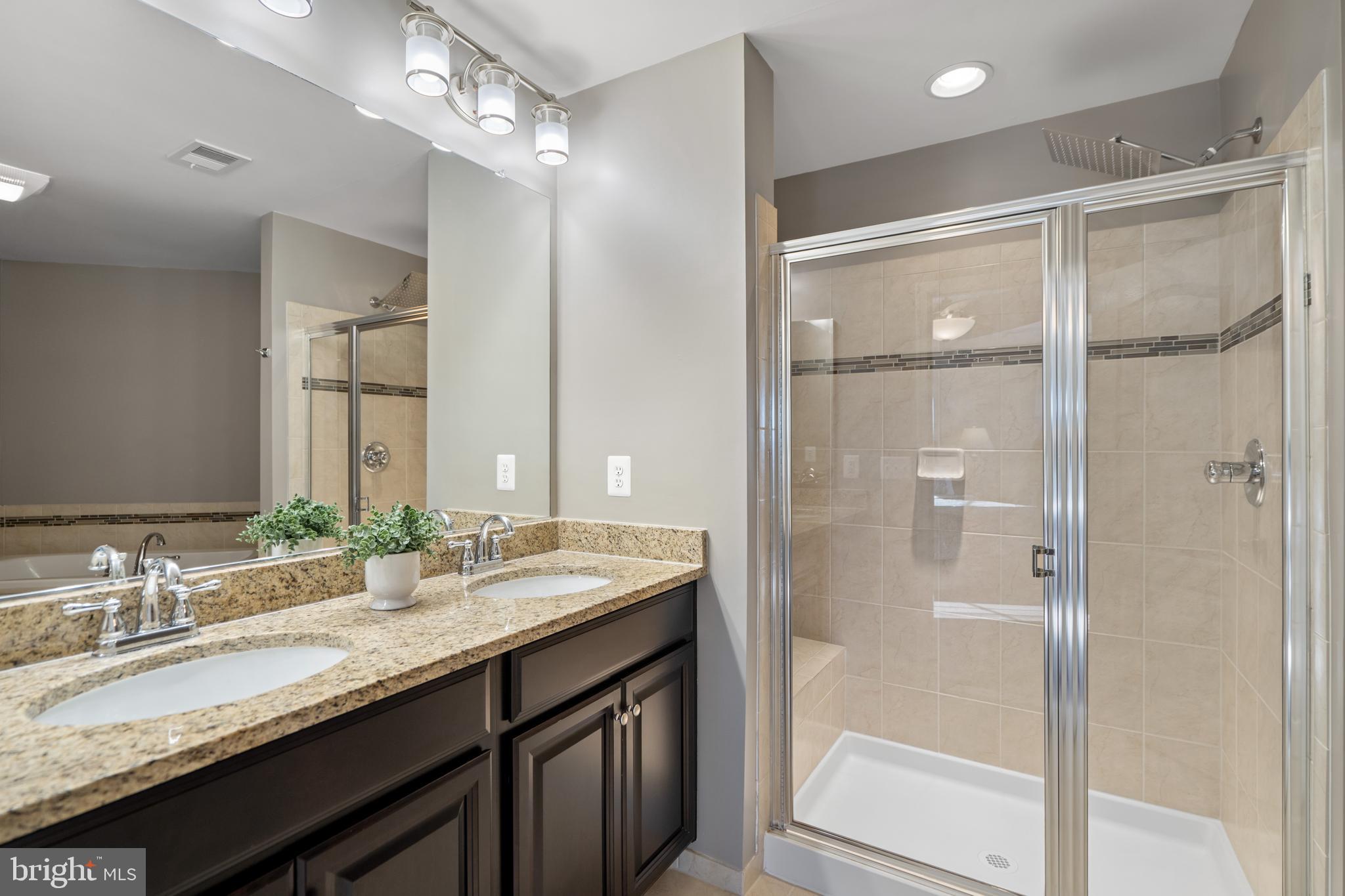 BRAMBLETON OVERLOOK - Residential