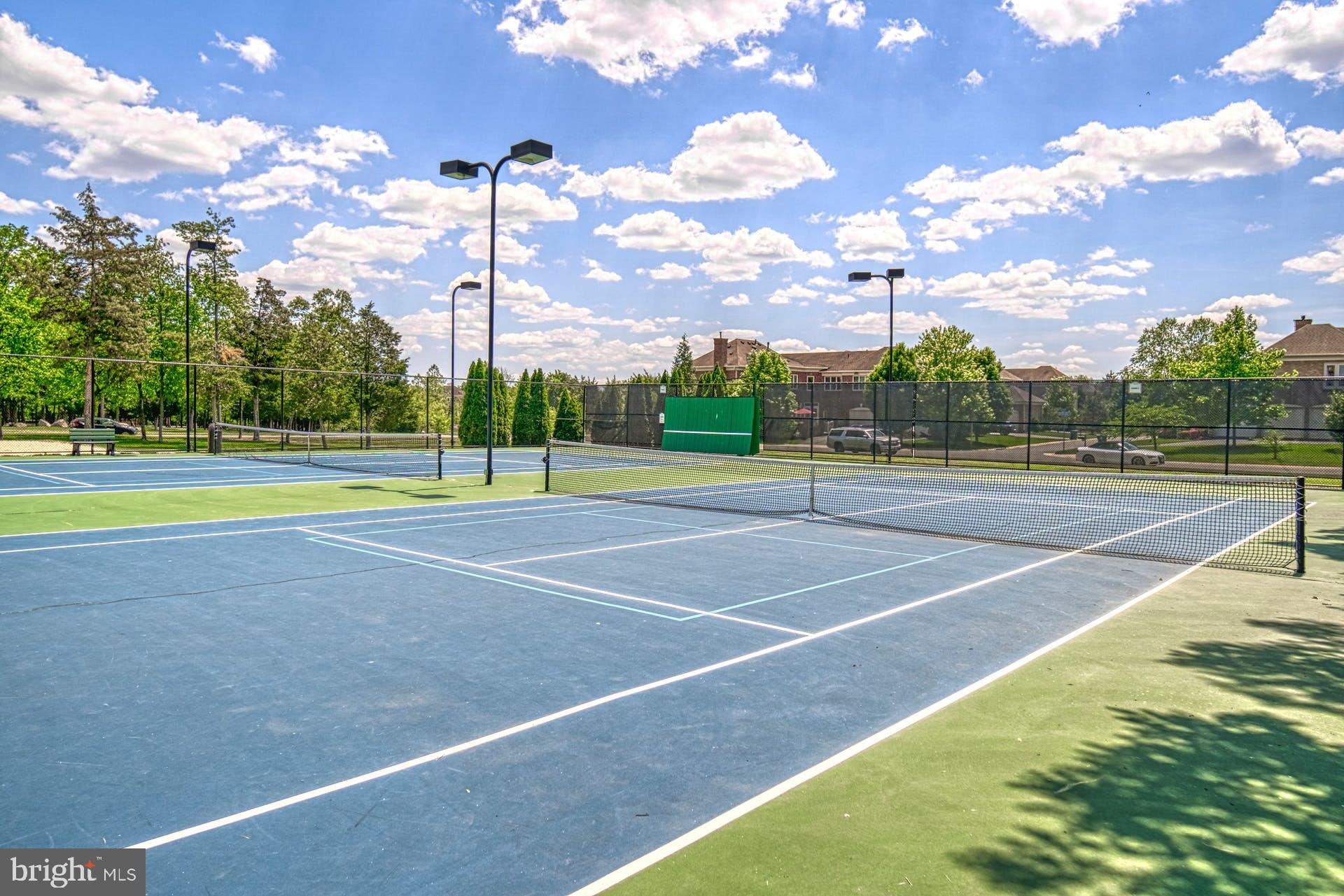 BRAMBLETON OVERLOOK - Residential