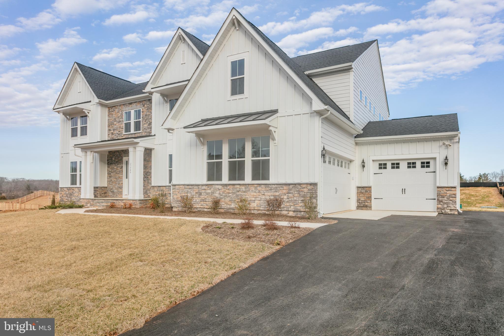 23786 INDIGO BUNTING CT