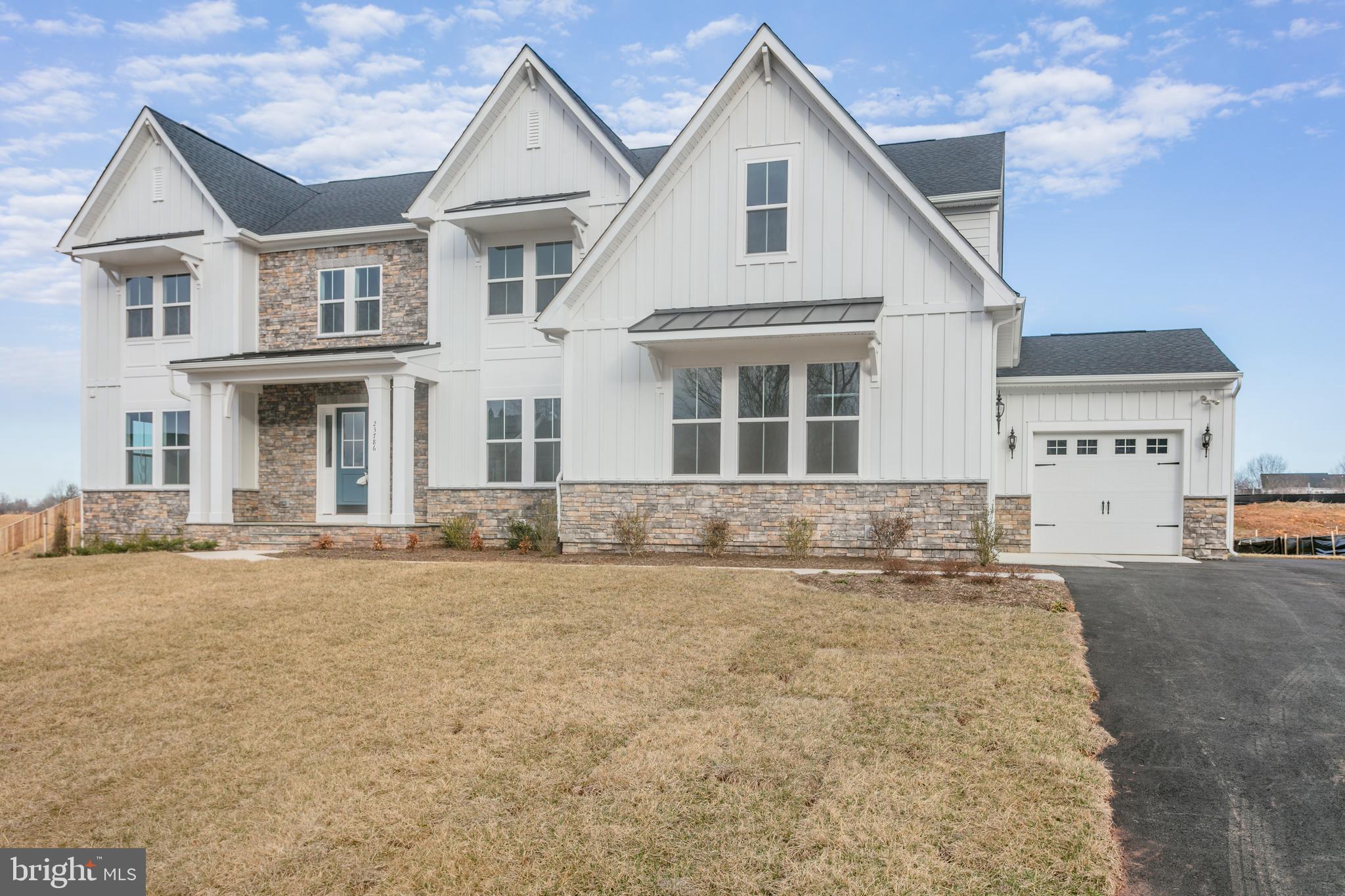 23786 INDIGO BUNTING CT