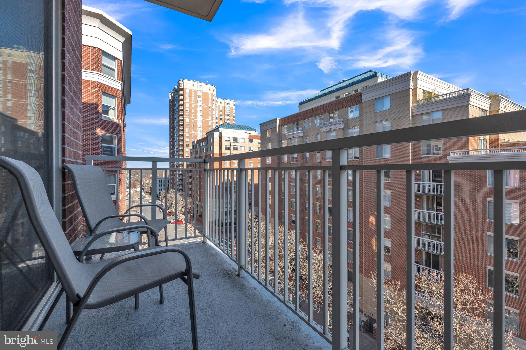 HAWTHORN - Residential