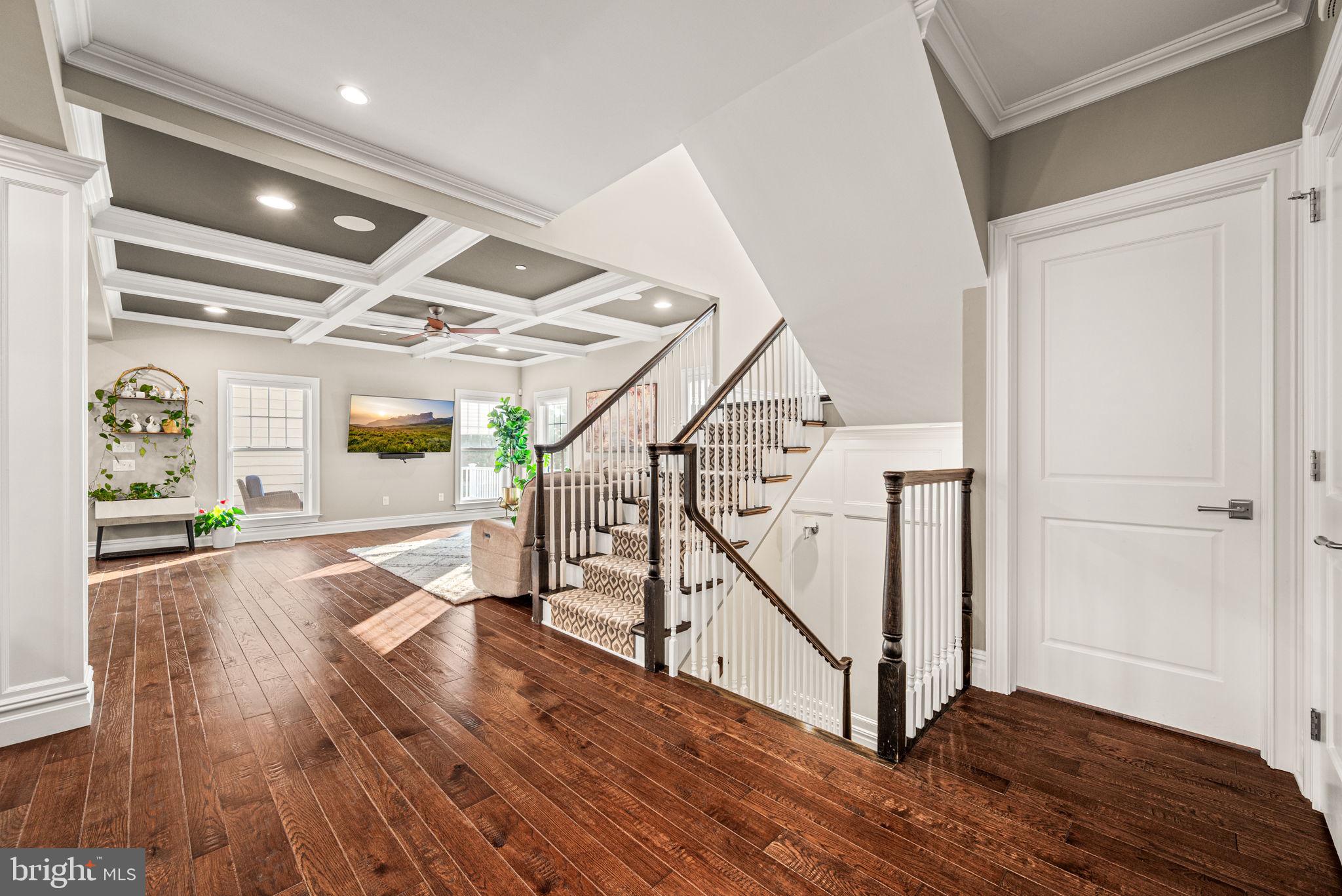 FLOWERS FIELD - Residential