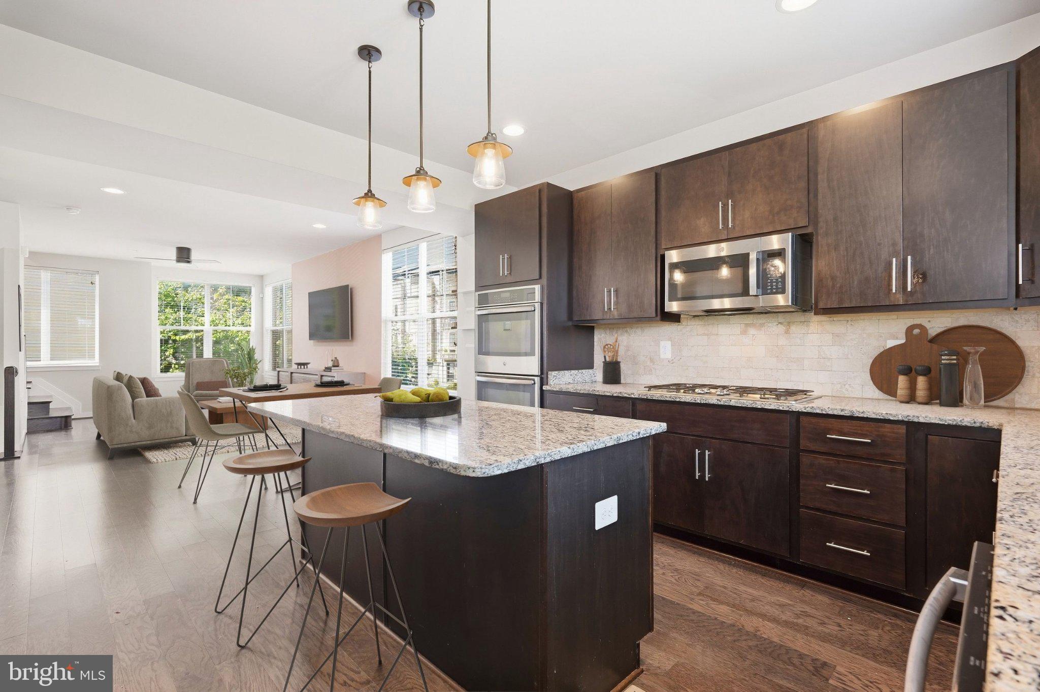 1474 TRAFALGAR LANE 13
