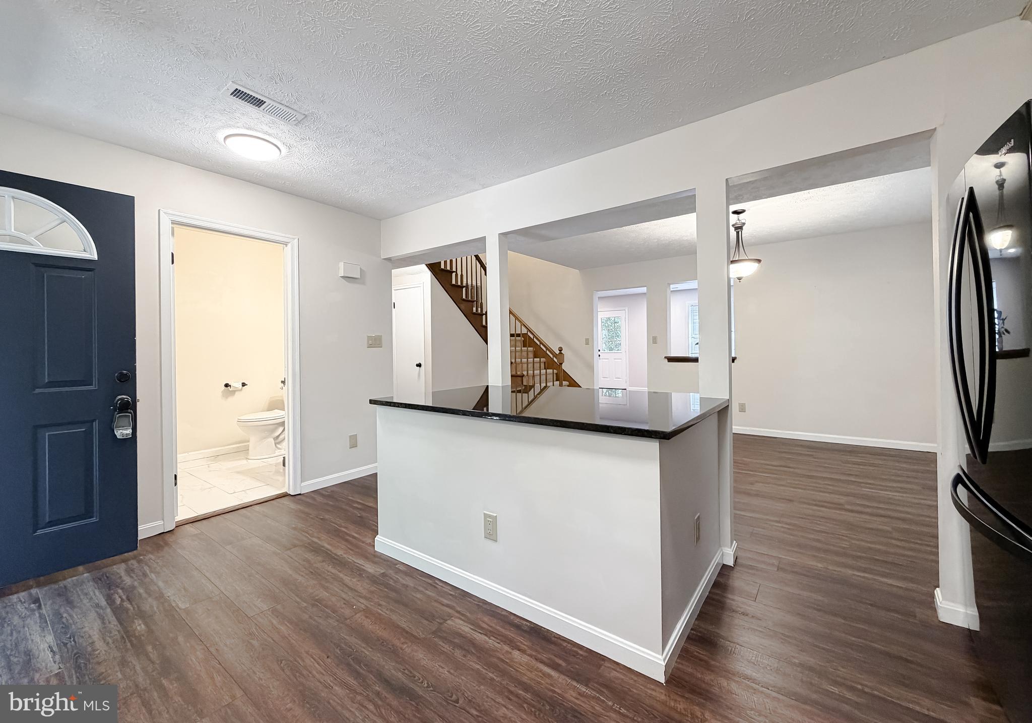 ELM COURT OF WILDEWOOD - Residential