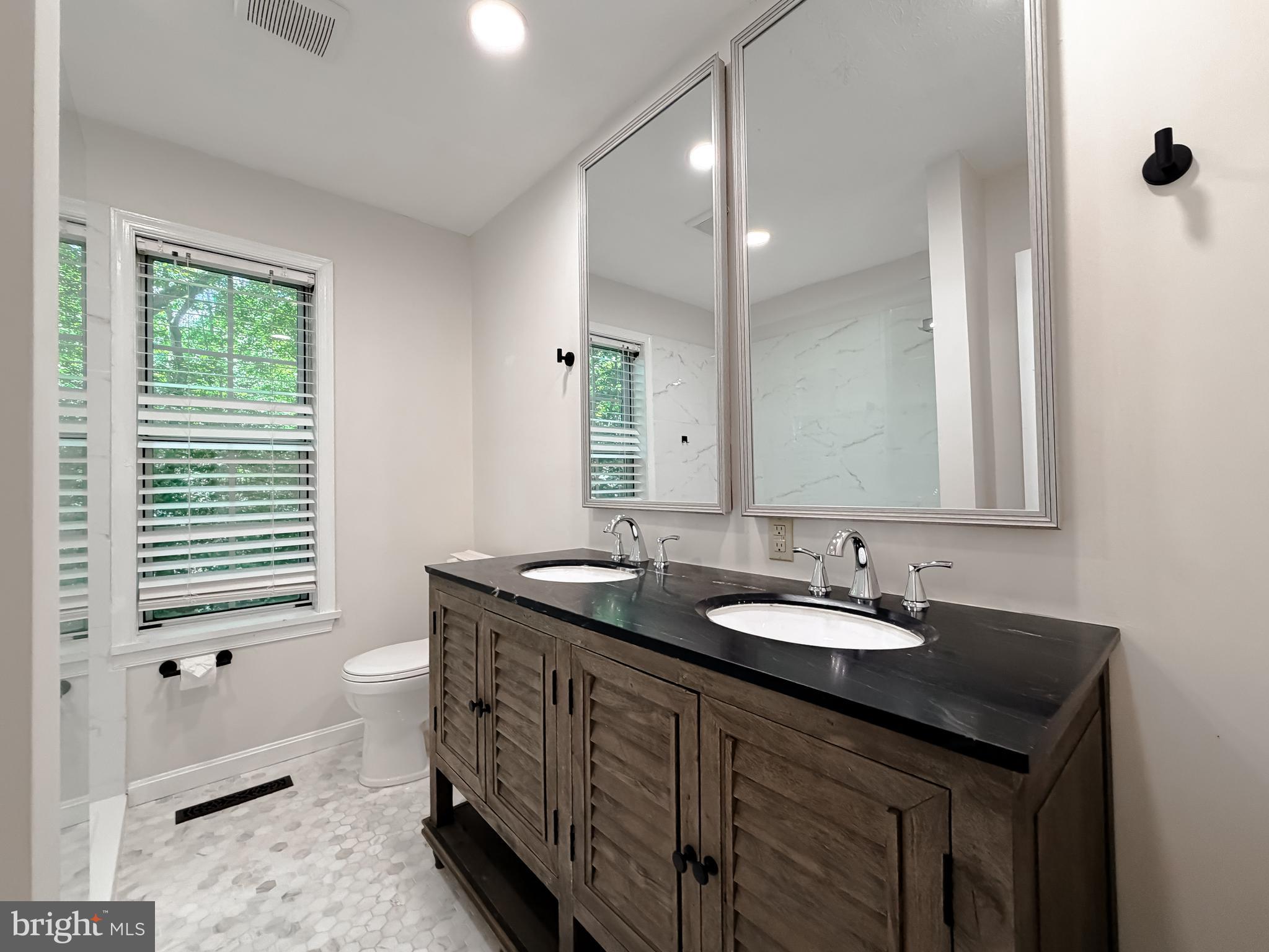 ELM COURT OF WILDEWOOD - Residential