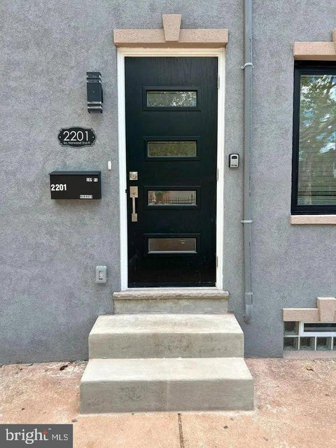 Townhouse For Rent - 2201 S Norwood Street #2ND FLOOR<br/> PHILADELPHIA, PA 19145
