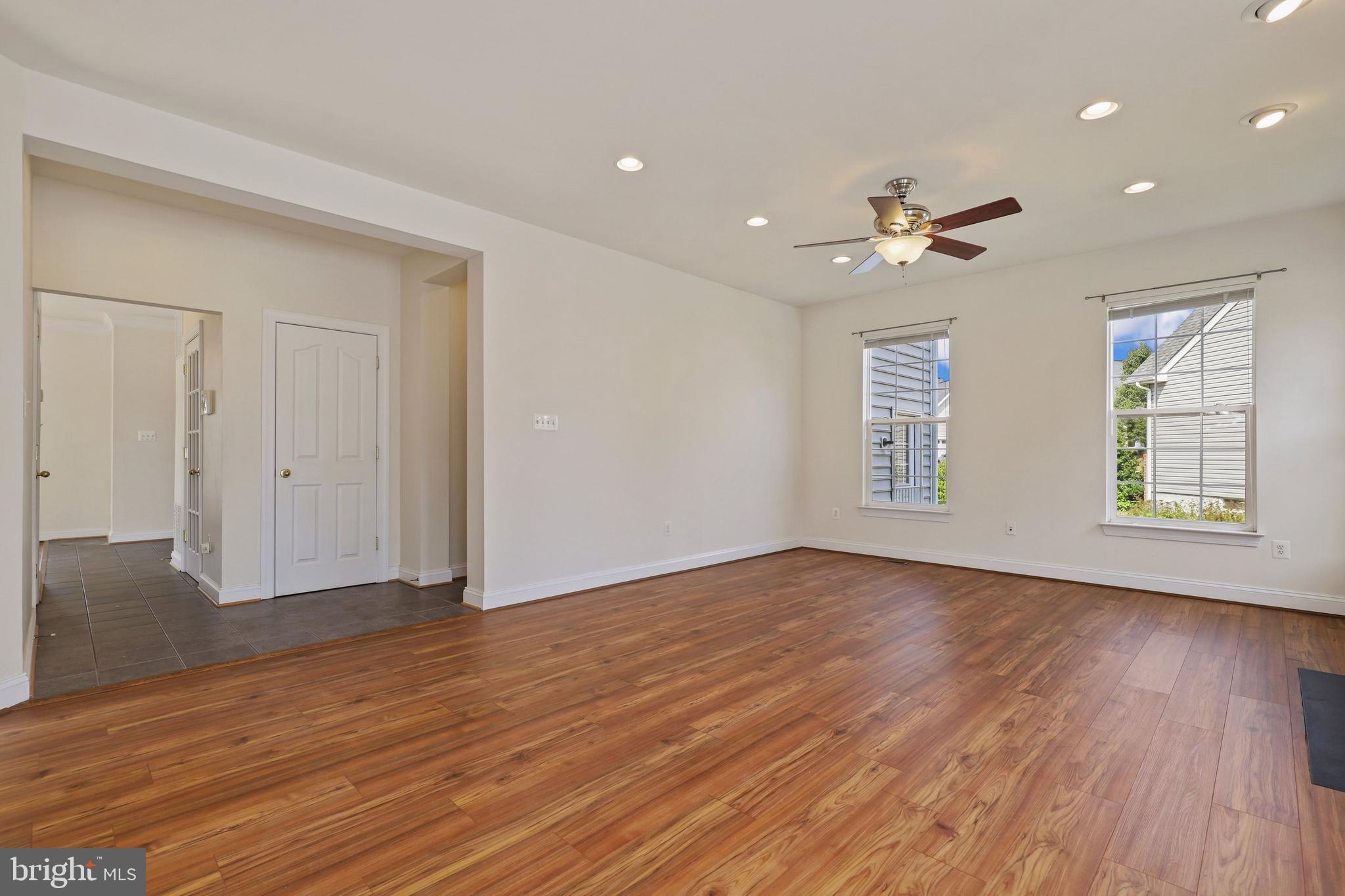 TUSCARORA CREEK - Residential