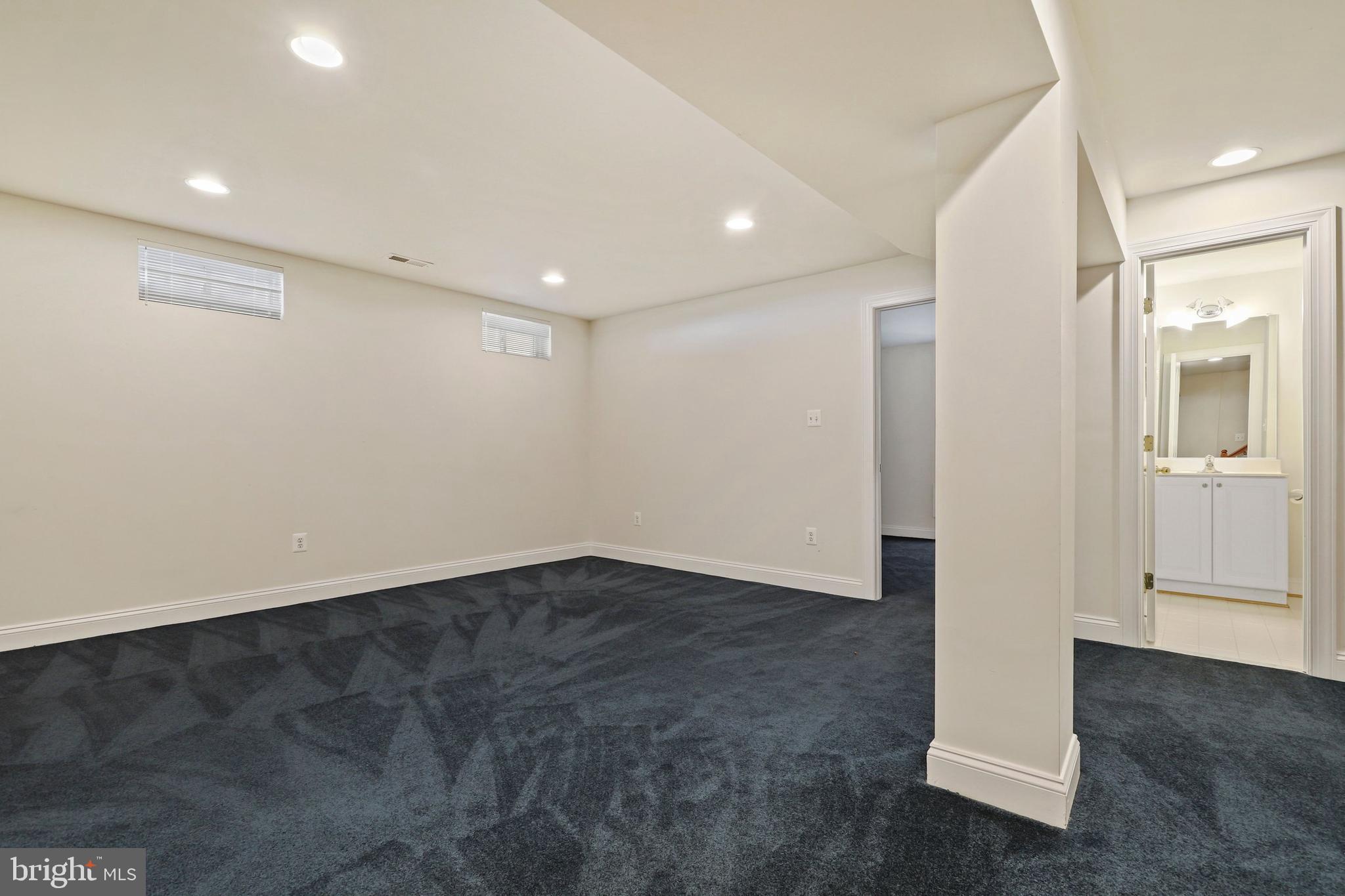 TUSCARORA CREEK - Residential