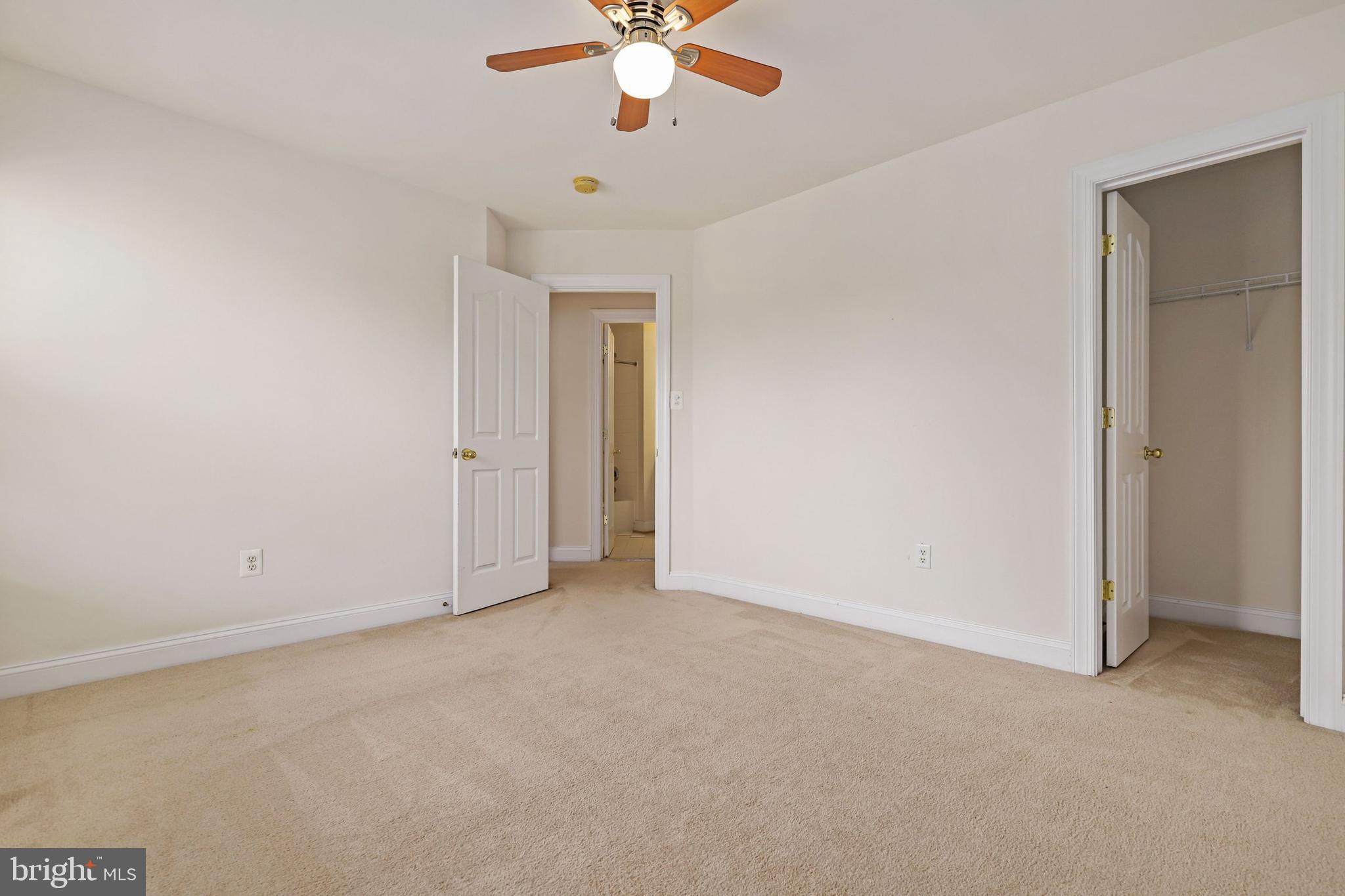 TUSCARORA CREEK - Residential