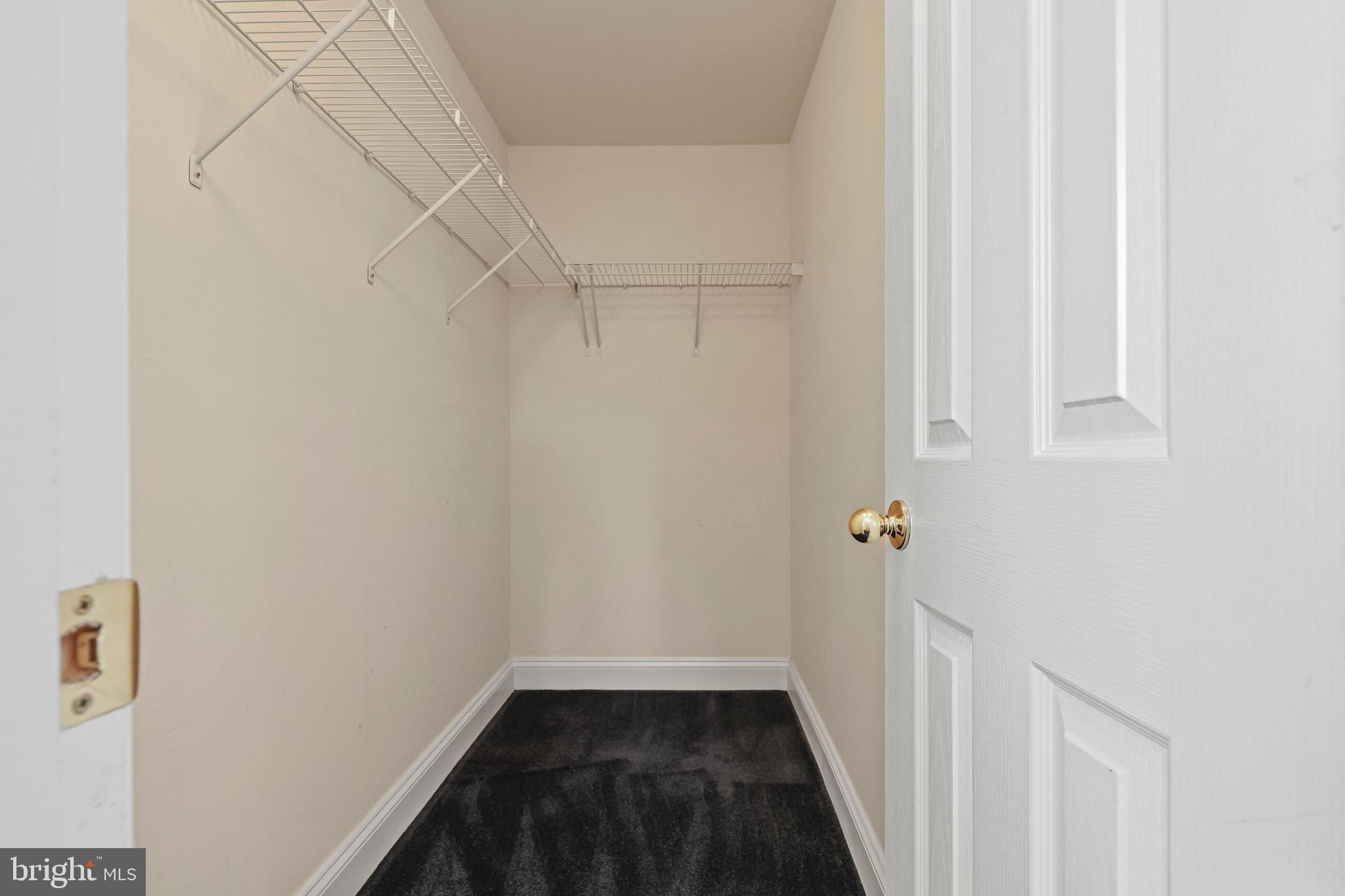 TUSCARORA CREEK - Residential