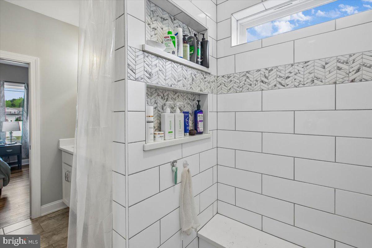 SOMERSET LANDING - Residential
