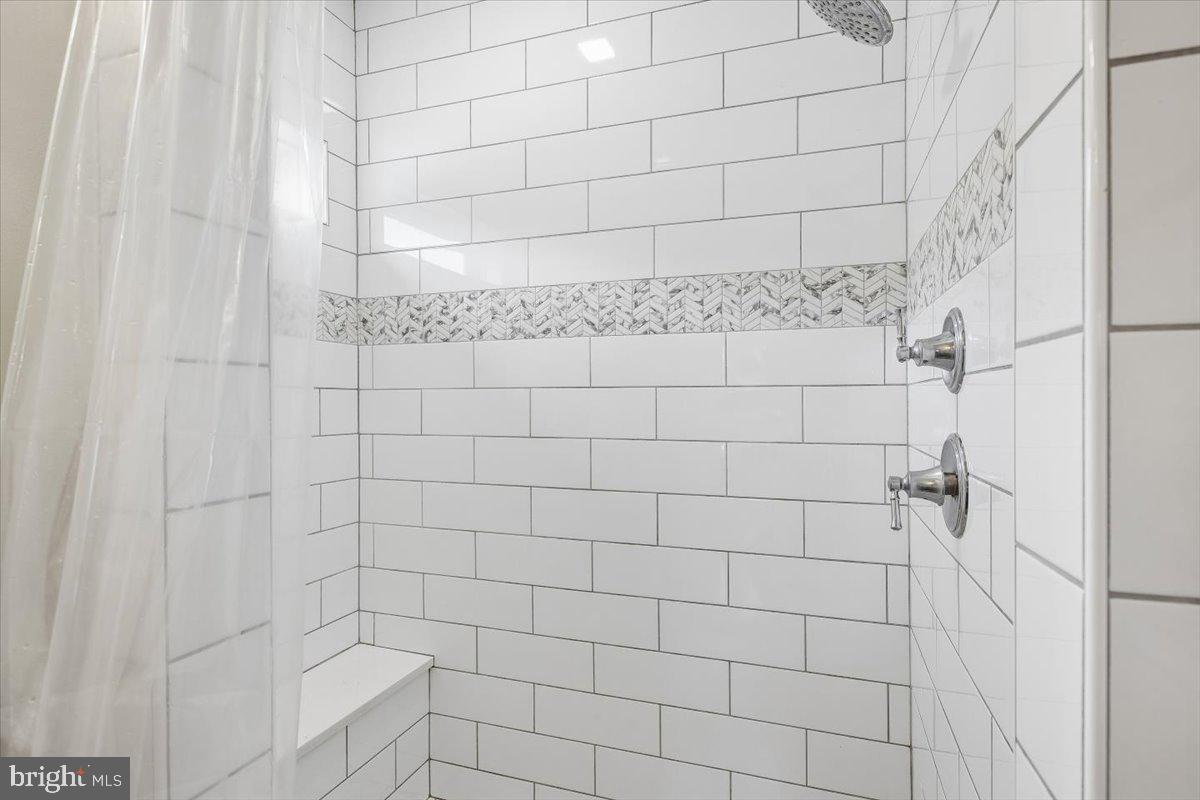 SOMERSET LANDING - Residential