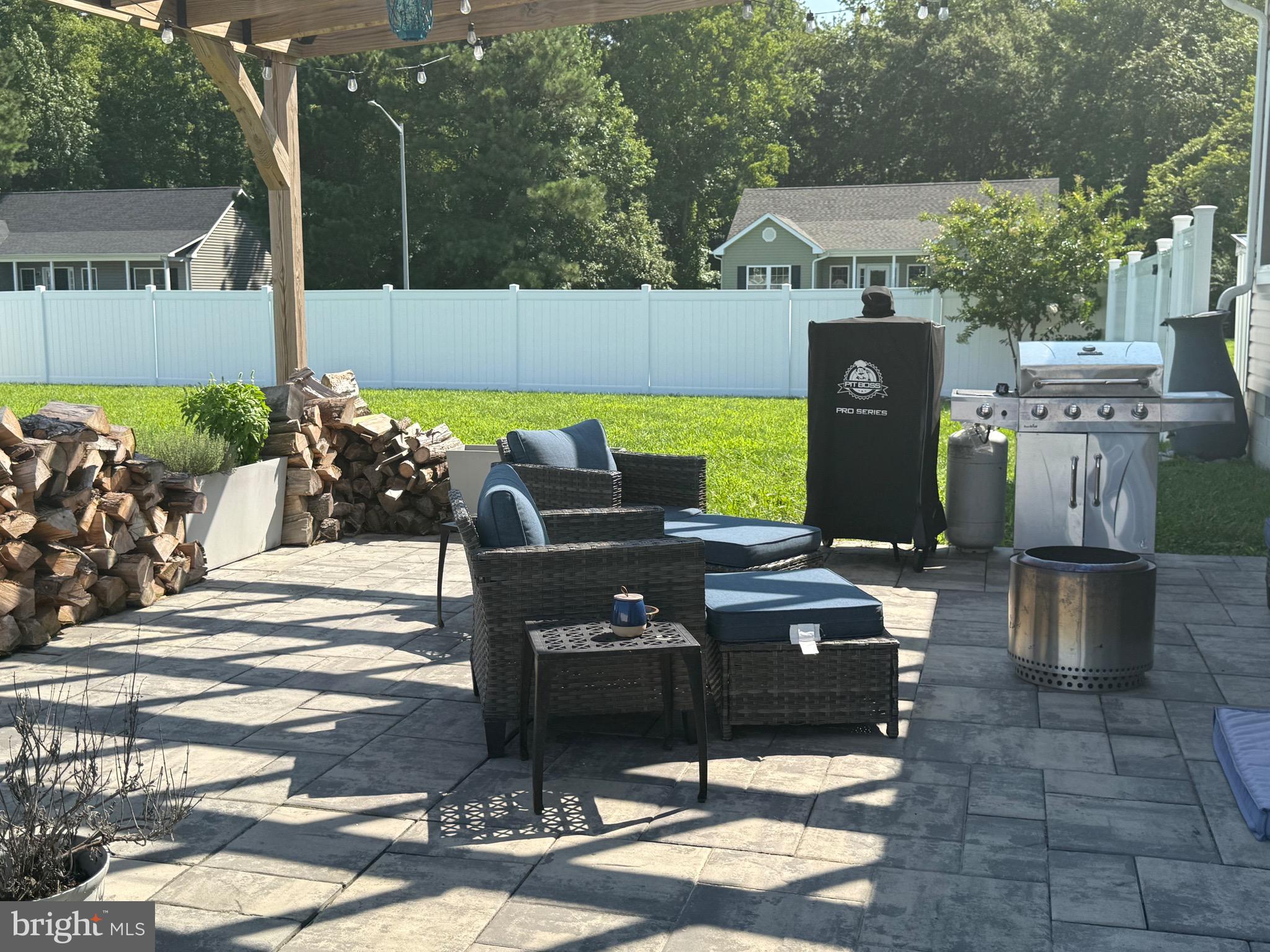 SOMERSET LANDING - Residential