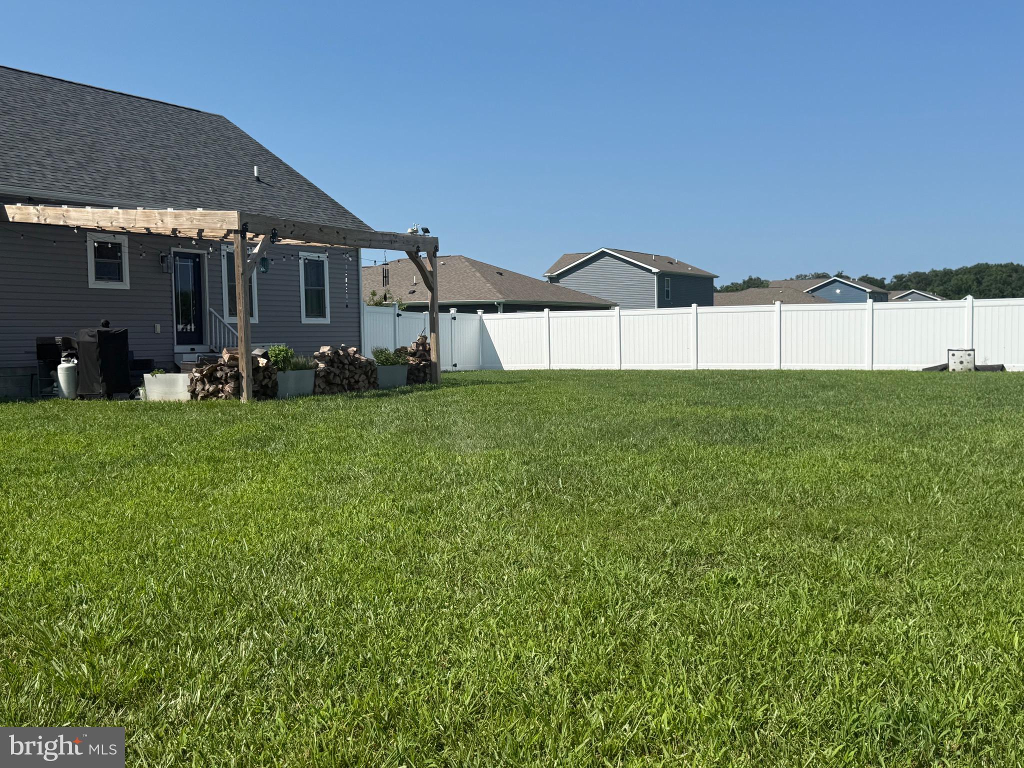 SOMERSET LANDING - Residential