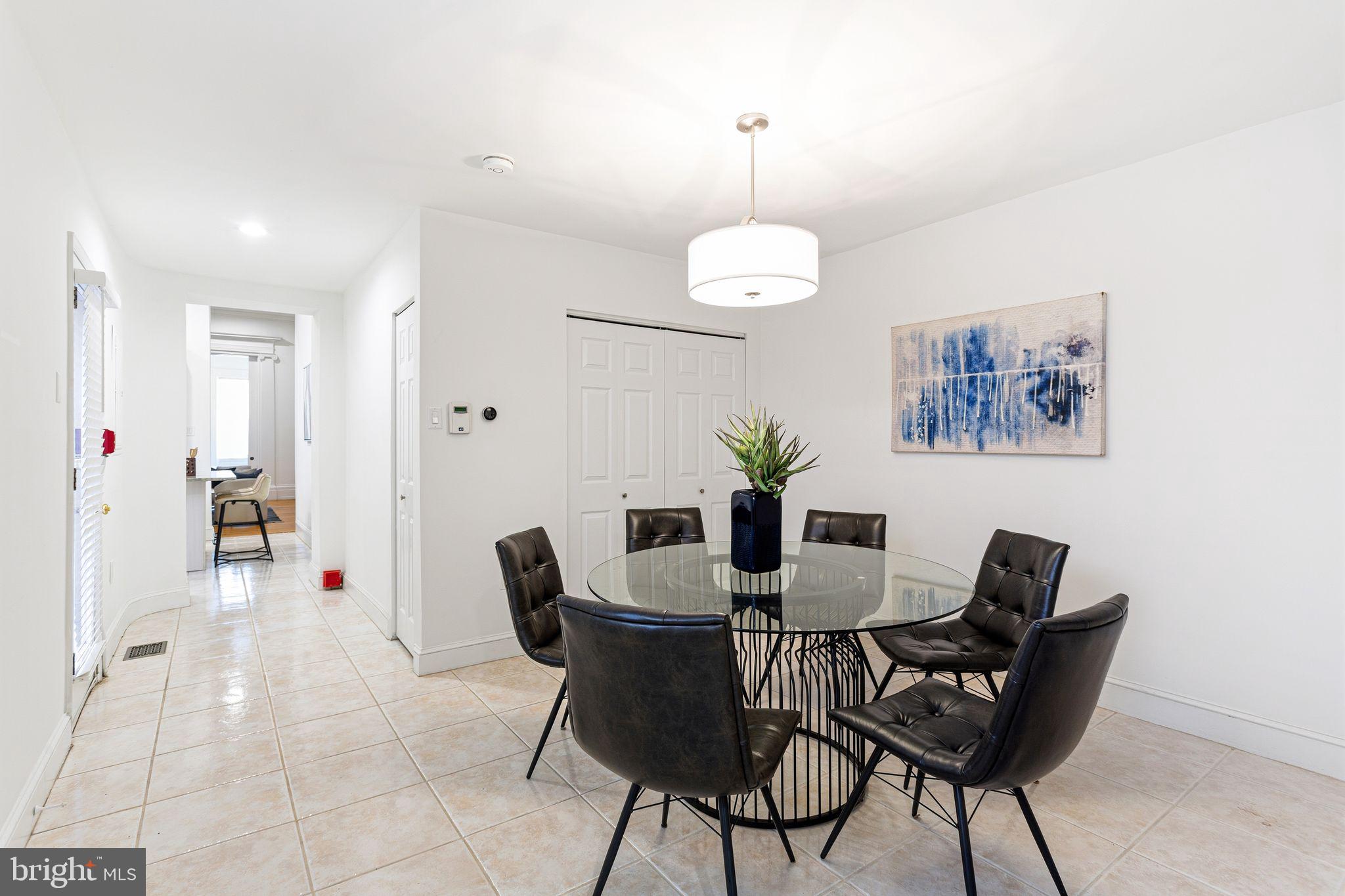 WASHINGTON SQ WEST - Residential