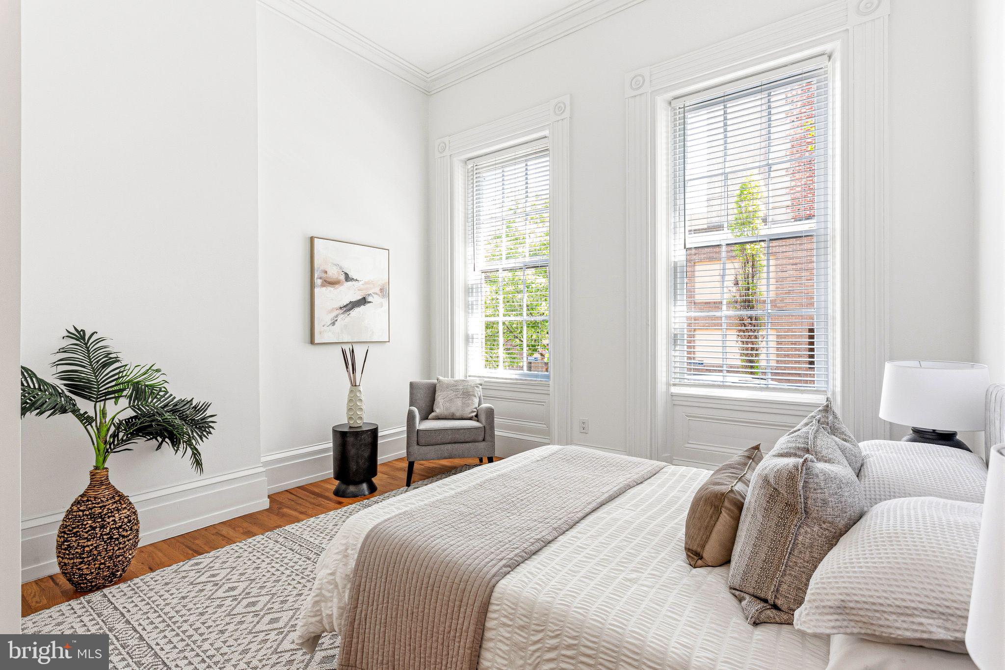 WASHINGTON SQ WEST - Residential
